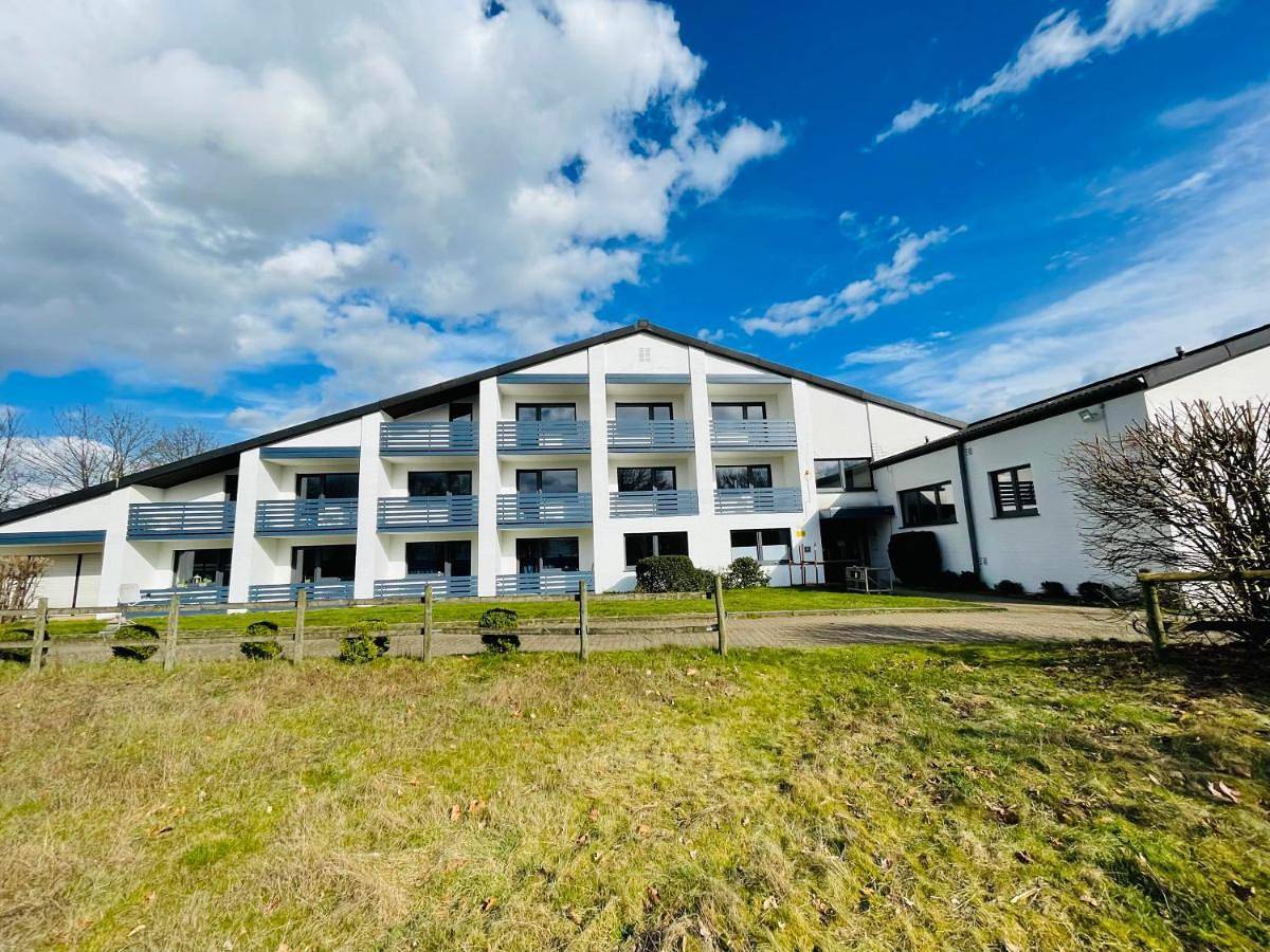 Double Room with Balcony in Kevelaer, Bas-Rhin