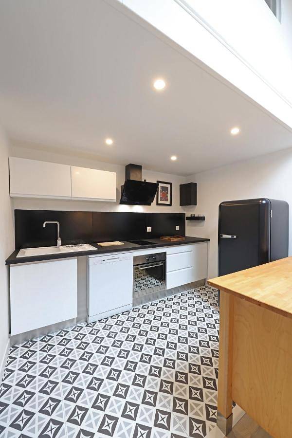 Appartement entier, Two-Bedroom Apartment in Saint-Hilaire-de-Loulay, Région de La Roche-sur-Yon