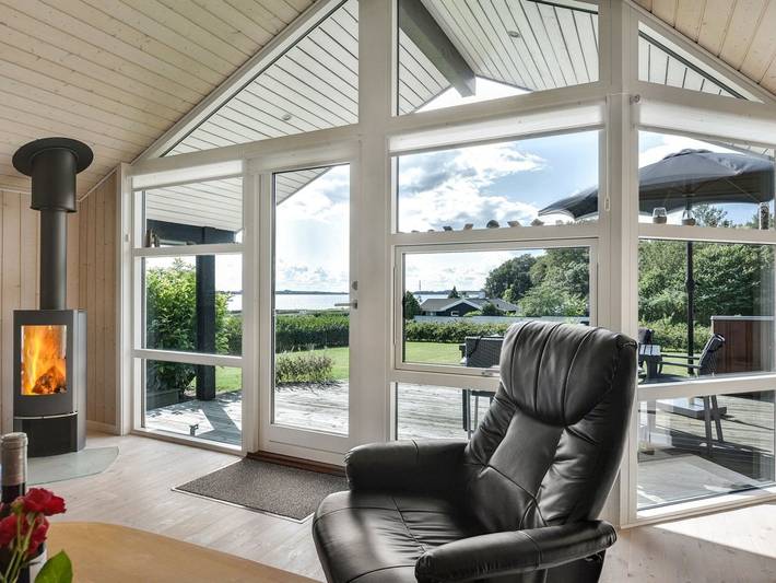 "Rathi" - 250m from the sea in Haarby, Kleiner Belt