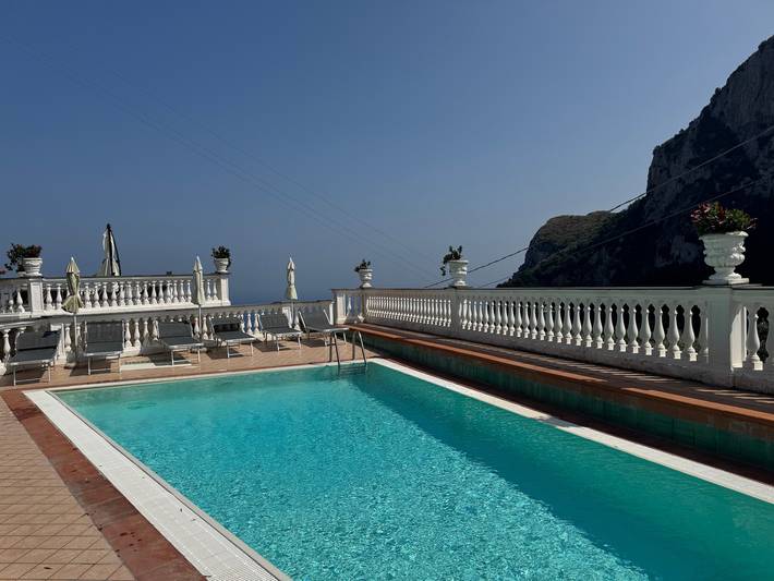 Villa 'Azzurra' con vistas al mar, Wi-Fi y aire acondicionado in Massa Lubrense, Provincia de Nápoles