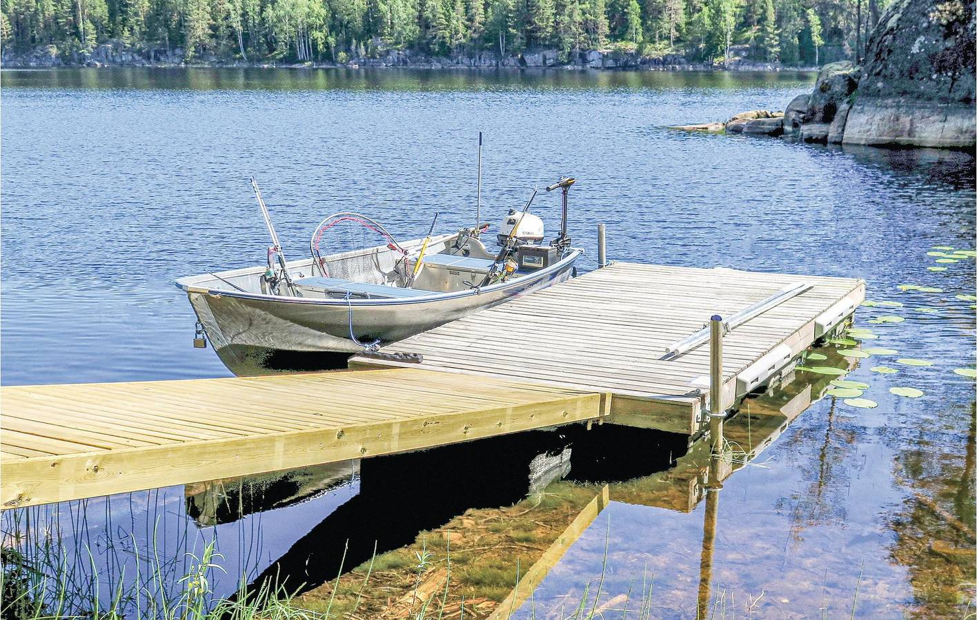 Ferienhaus für 8 Personen mit Garten in Dalslands Kanal
