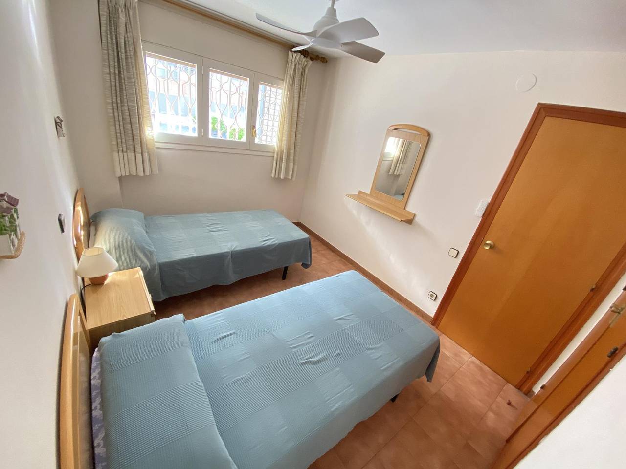 Ganze Wohnung, Appartement en bord de mer avec piscine et parking - Torredembarra in Torredembarra, Costa Dorada