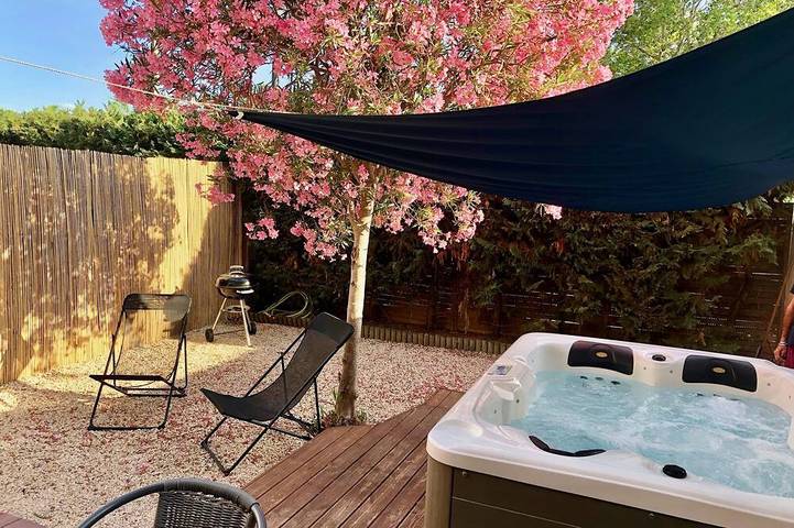 Ferienwohnung für 6 Personen, mit Whirlpool und Terrasse sowie Garten, mit Haustier - 1