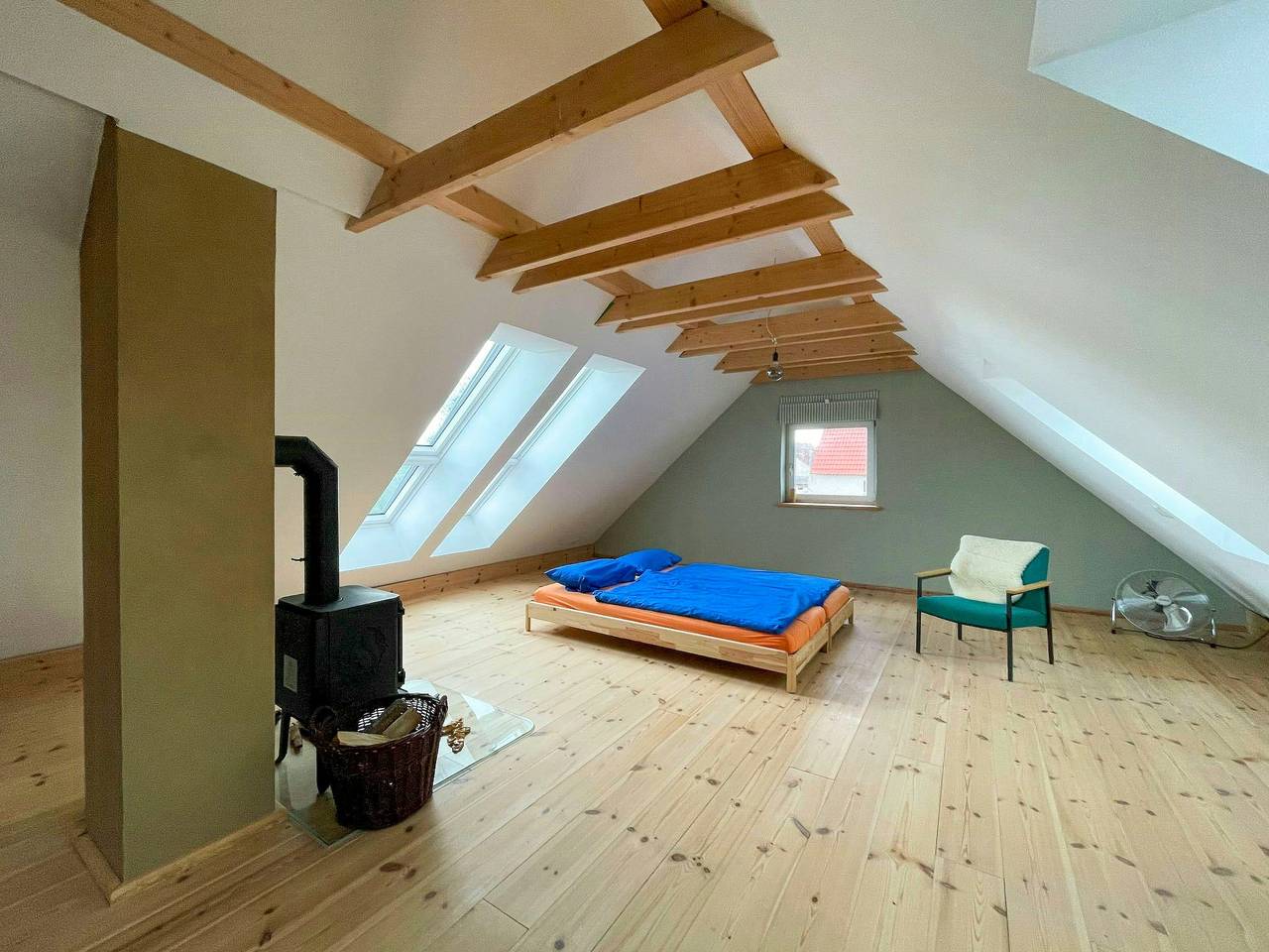 Ruhiges Studio-Refugium mit friedvollem Garten in Wenzlow, Mittelmark