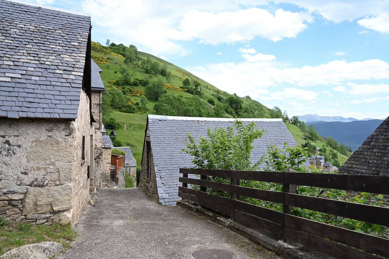 Villa 'Toulal'ô' avec vue montagne, jardin privé et Wi-Fi in Saint-Lary-Soulan, Parc national des Pyrénées