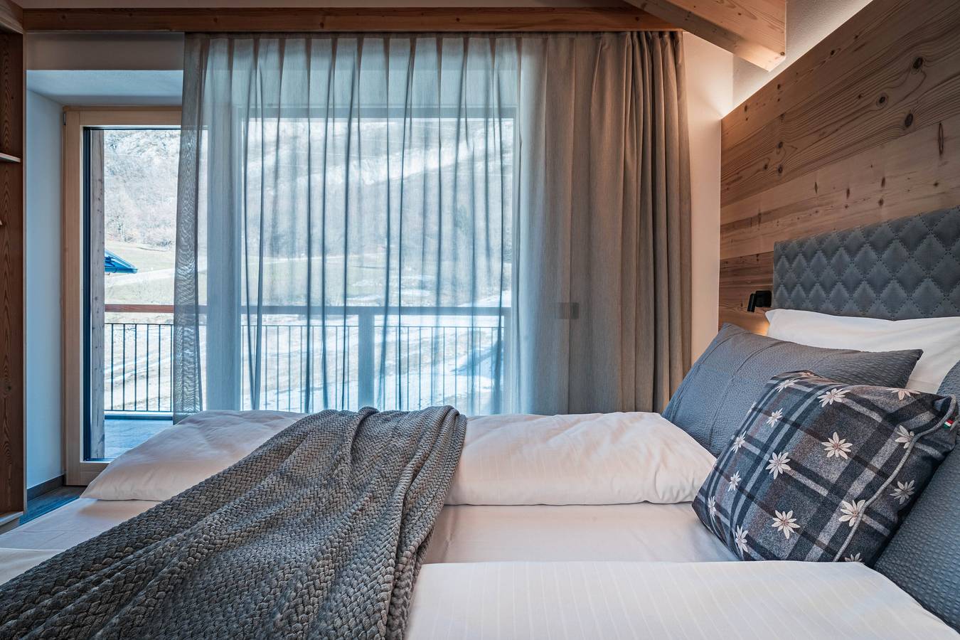 Ganze Wohnung, Ferienwohnung 'Stella Alpina' mit Bergblick, Wi-Fi und Klimaanlage in Cavedago, Brentagruppe