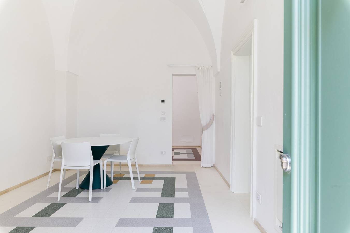 Ganze Ferienwohnung, Hydeout Luxury Suite - Stella 37 by Wonderful Italy in San Vito dei Normanni, Salento