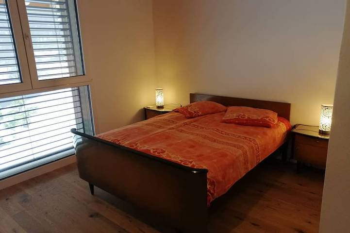 Location de vacances pour 4 personnes, avec piscine et jardin à Châtel-Saint-Denis - 2