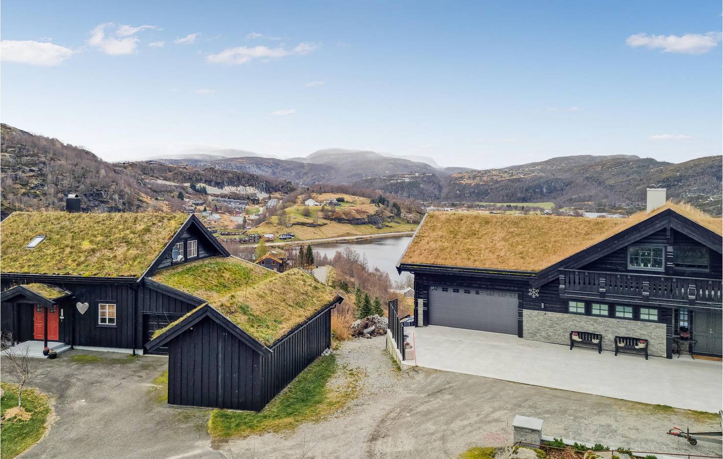 Ferienhaus für 16 Personen mit Ausblick in Sinnes, Sirdal