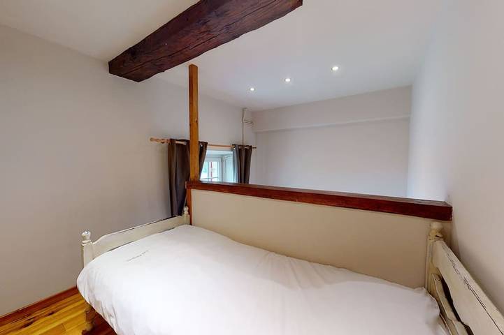 Location de vacances pour 7 personnes, avec piscine ainsi que sauna et jardin à Sainte-Foy-de-Longas - 2