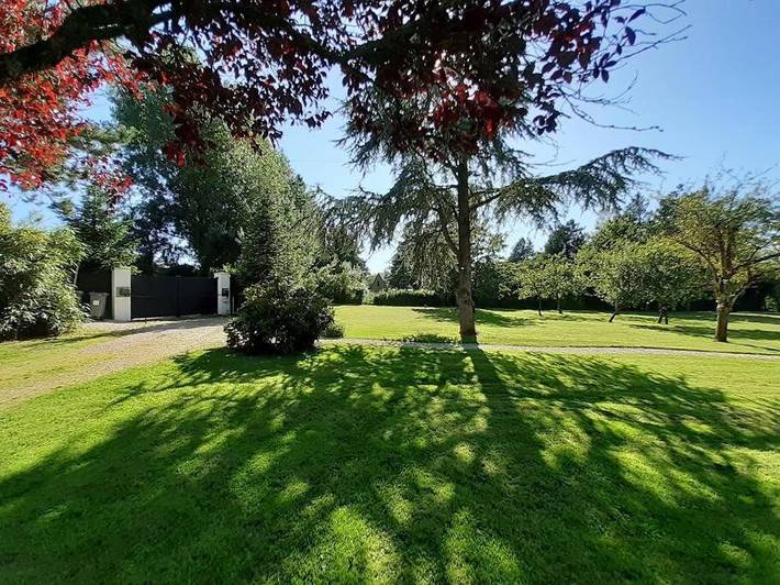 Ferienwohnung für 2 Personen, mit Terrasse und Garten sowie Ausblick