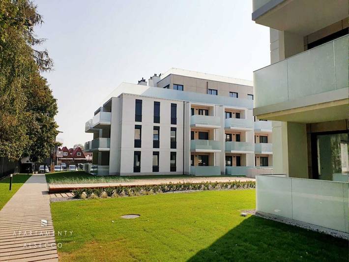 Apartament wakacyjny dla 4 osób, z balkon/ taras w Rewal