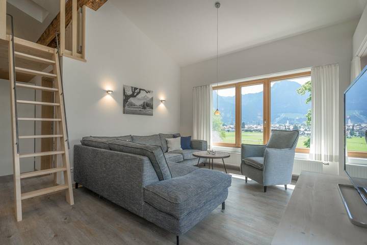 Ferienwohnung für 6 Personen, mit Balkon und Garten sowie Ausblick in Oberstdorf