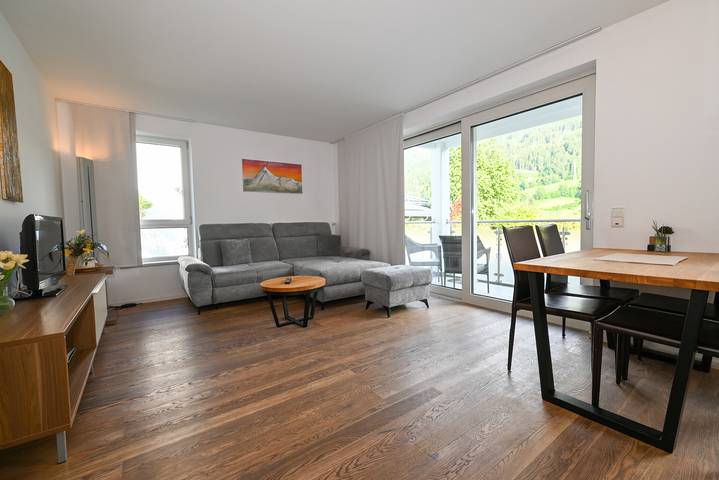 Ganze Wohnung, Apartment Glacier View 12.1. with balcony in Hohe Tauern, Kaprun