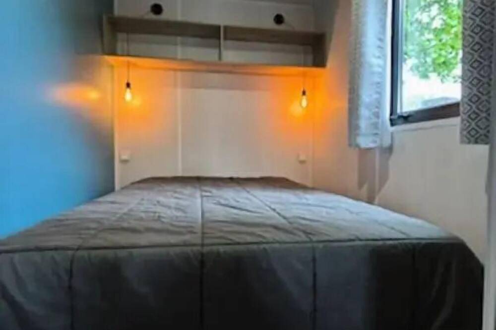 Cabane Surfeur 20m² (sans salle de bain) - 4 personnes in Guérande, Côte d'Amour