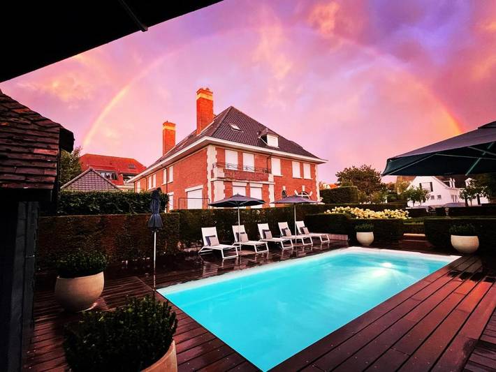 Chambre d’hôte pour 2 personnes, avec piscine ainsi que jardin et vue à Le Coq - 2