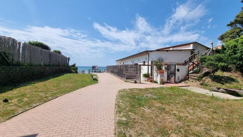 Gîte pour 3 personnes, avec terrasse à Fondi - 4