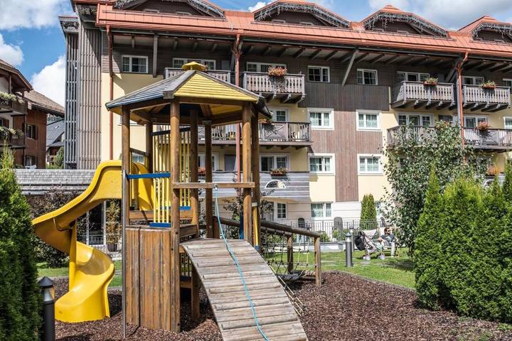 Hotel für 2 Personen, mit Sauna und Kinderpool sowie Garten und Pool, mit Haustier - 1