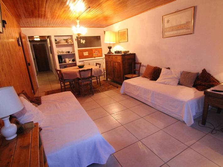 Ganze Wohnung, Charmantes 3-Zimmer-Apartment für 6 Personen in Alpe d'Huez mit Südbalkon in Huez, Nationalpark Écrins