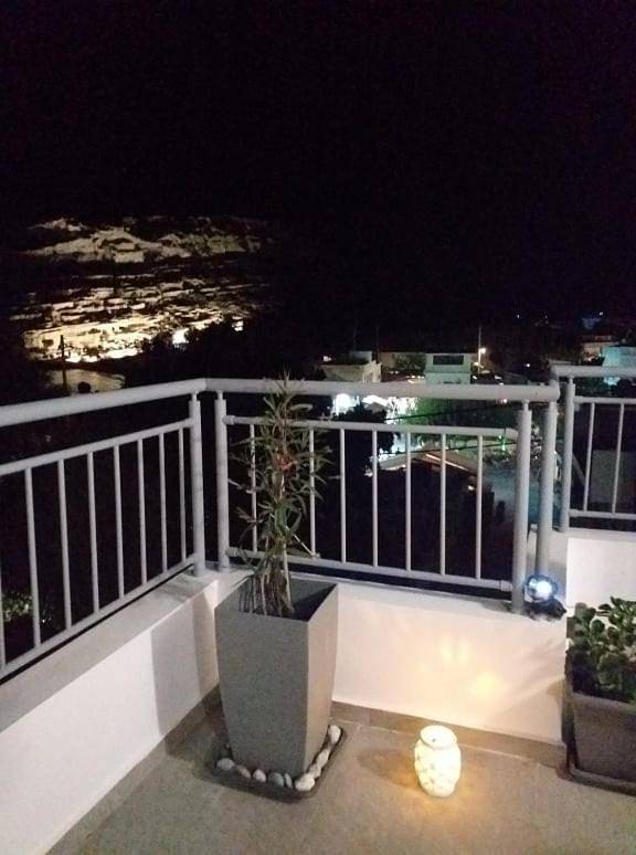 Gîte pour 3 personnes, avec balcon et vue, adapté aux familles dans Matala - 2