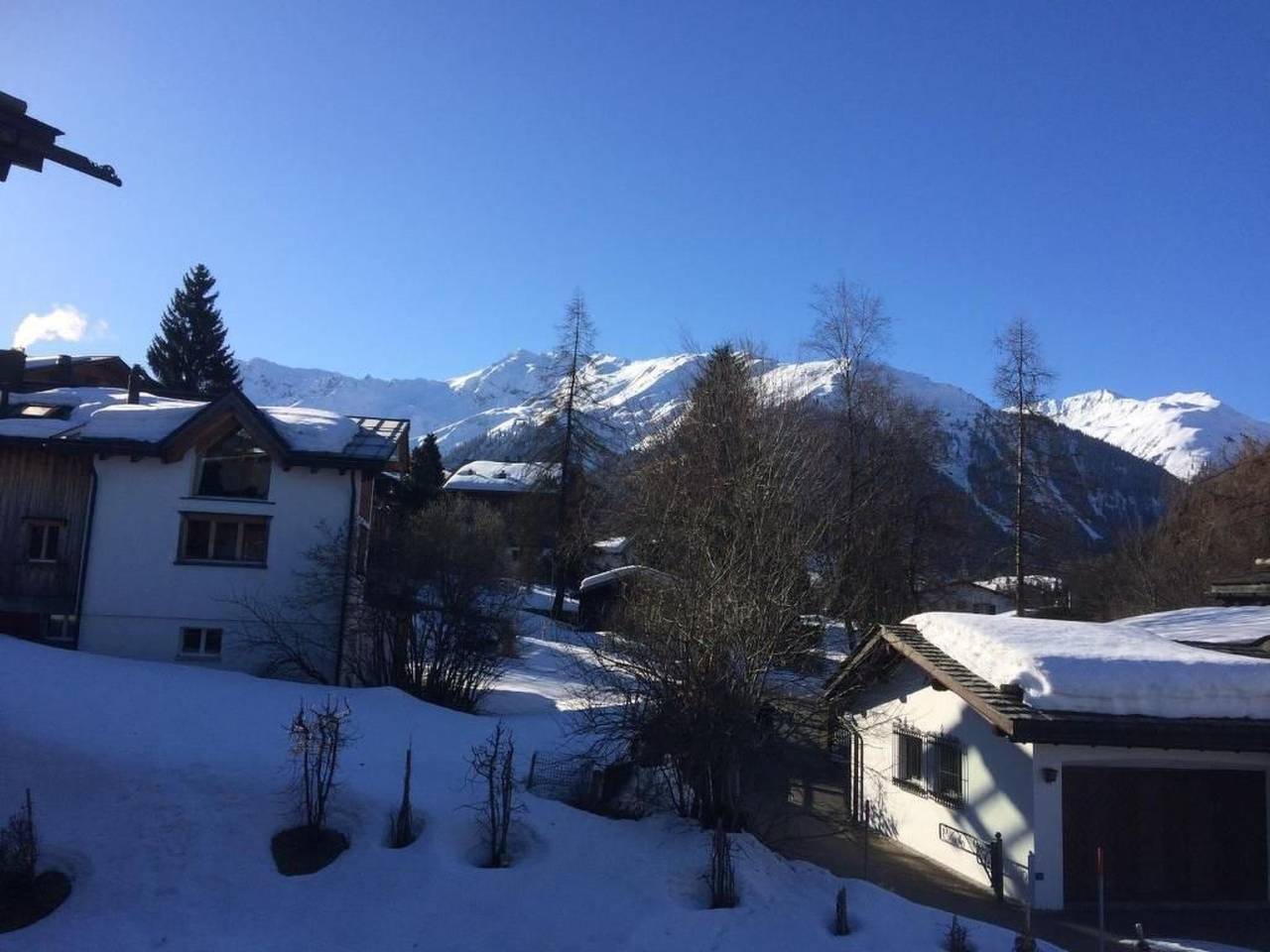 Ganze Wohnung, Hus Tschuetta in Klosters-Serneus, Plessur Alpen