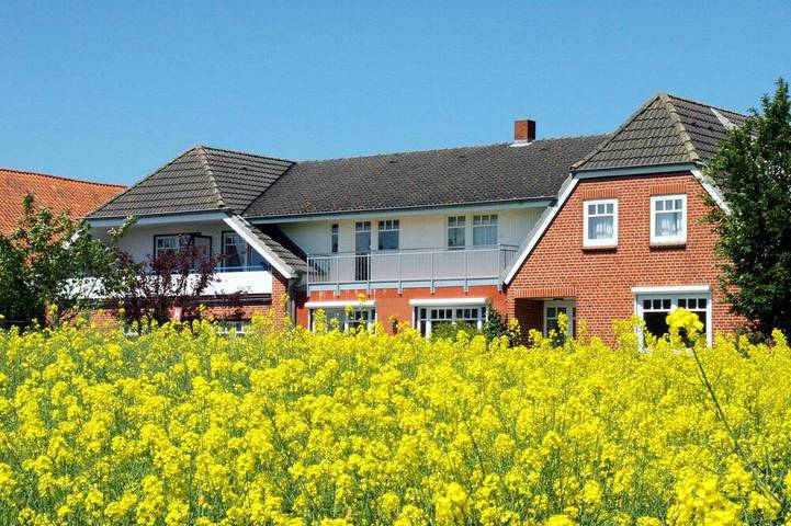 Ferienwohnung für 2 Personen, mit Garten und Balkon - 1