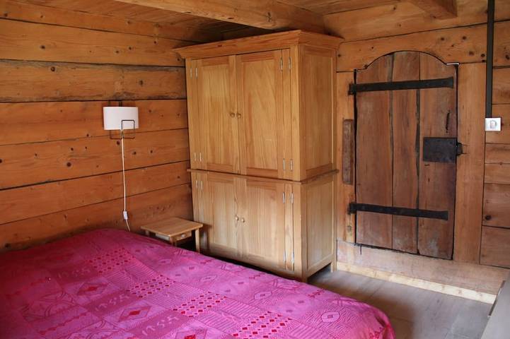 Gîte pour 8 personnes, avec jardin et balcon à Le Petit-Bornand-les-Glières - 2