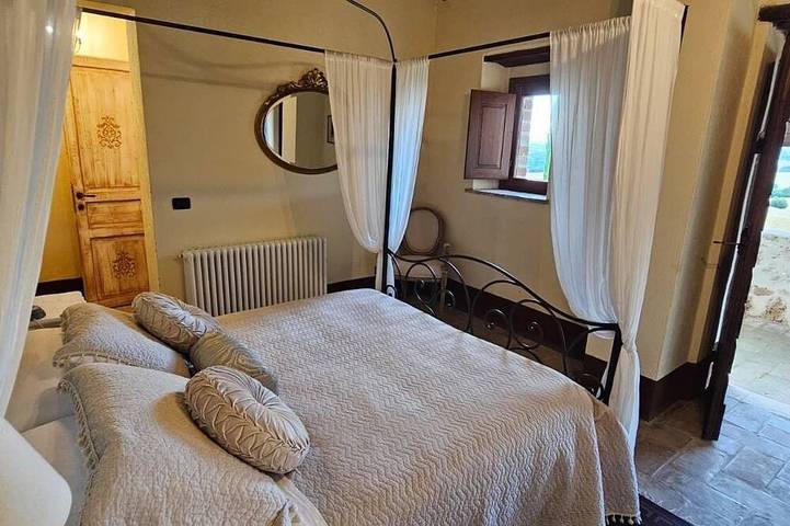 360° views, pool, AC, pizza oven & bocce court in Acquasparta, Perugia e dintorni