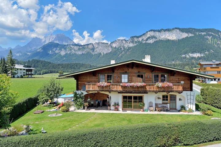 Gîte pour 2 personnes, avec Balcon et Jardin à St. Johann in Tirol
