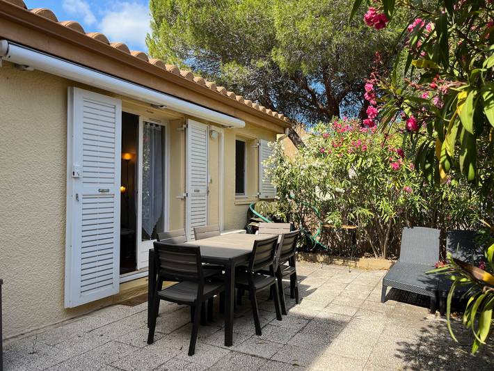 Chalet pour 6 personnes, avec terrasse à Gruissan