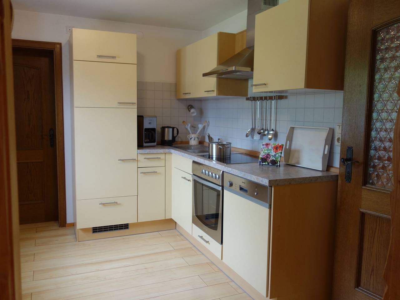 Ganze Ferienwohnung, Ferienwohnung Obermeier | Chiemgau Karte - Ferienwohnung 100 qm, f. 2-5 Pers., 2 sep. Schlafzimmer, Südbalkon, ruhige Lage in Grassau, Chiemsee