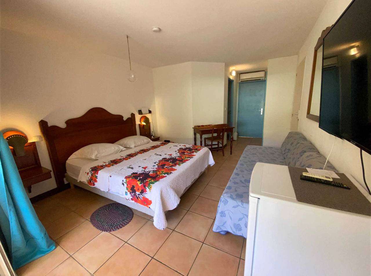 Studio entier, Studio confortable à Sainte-Anne 25 m² avec balcon in Sainte-Anne (Martinique), Martinique