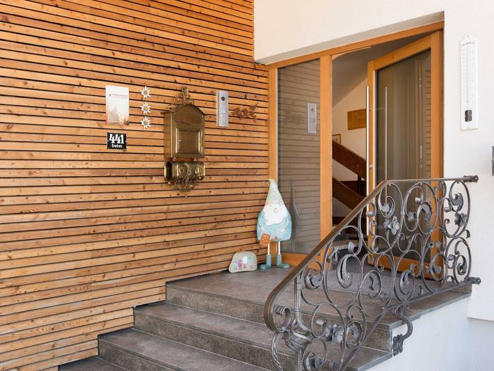 Ferienwohnung für 4 Personen, mit Garten und Ausblick in Bezau - 2