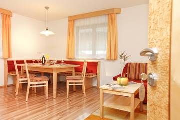 Cottage pour 4 personnes, avec jardin à Huben