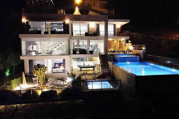 Vakantiehuis voor 12 personen, met tuin in Kalkan