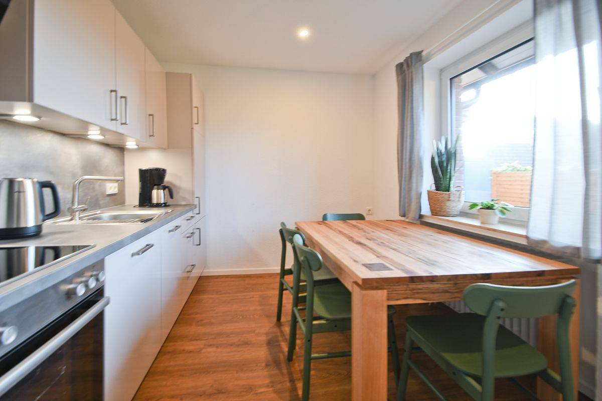 Ganze Wohnung, Domizil Bant: Komfortables Ferienhaus mit Terrasse und Garten in Norddeich in Strand Norddeich, Norddeich