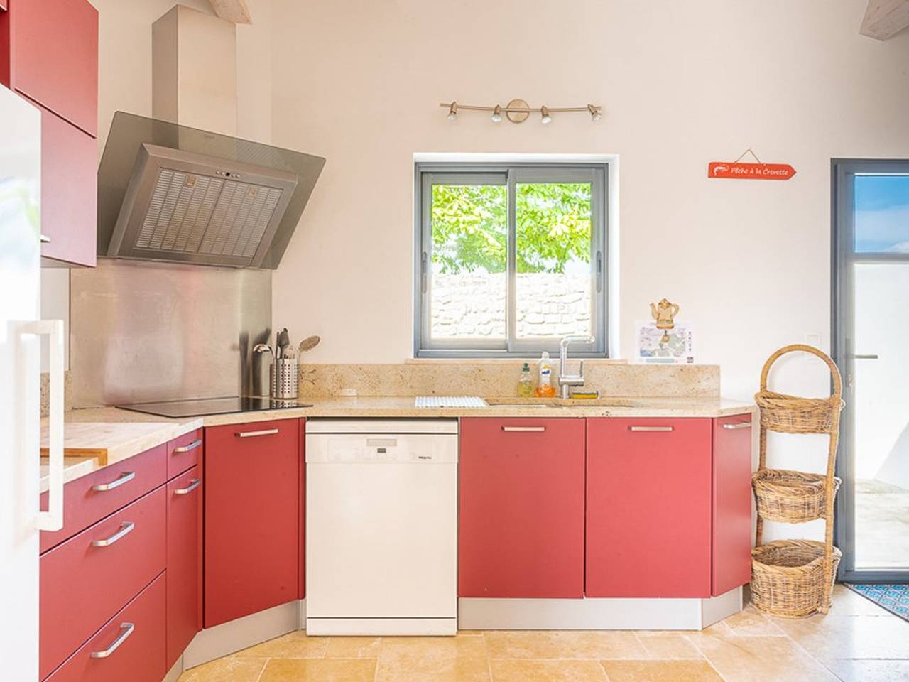 110m² House with Terrace, Patio, and Parking for 6 People in Le Bois-Plage-en-Ré, Ile de Re