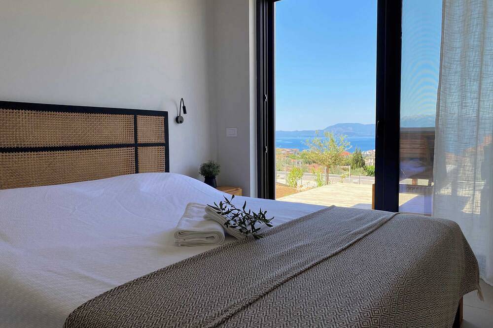 Villa Ilios Summary: in Palairos, Etolia-Acarnania