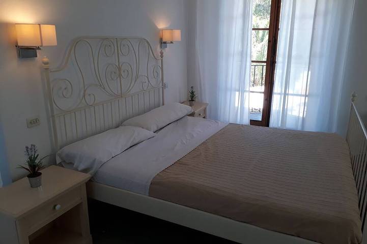Beautiful Villa in front of the sea. House in first line of sea. in Cala Pada, Santa Eulària des Riu