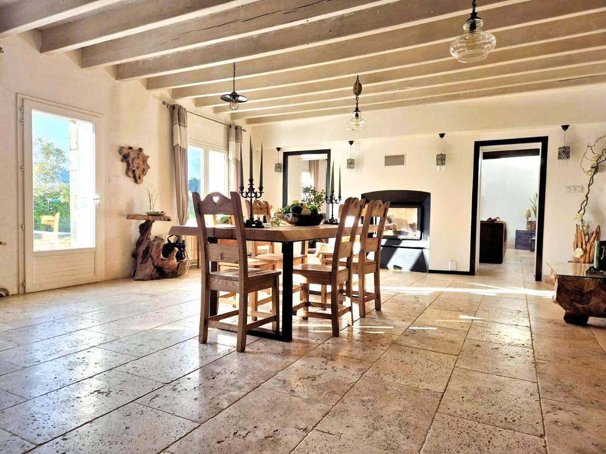 Three-Bedroom House in Saint-Mathurin, Vallée de la Loire