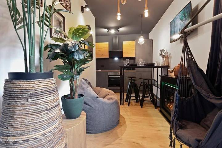 Ferienwohnung für 4 Personen, mit Terrasse und Garten in München