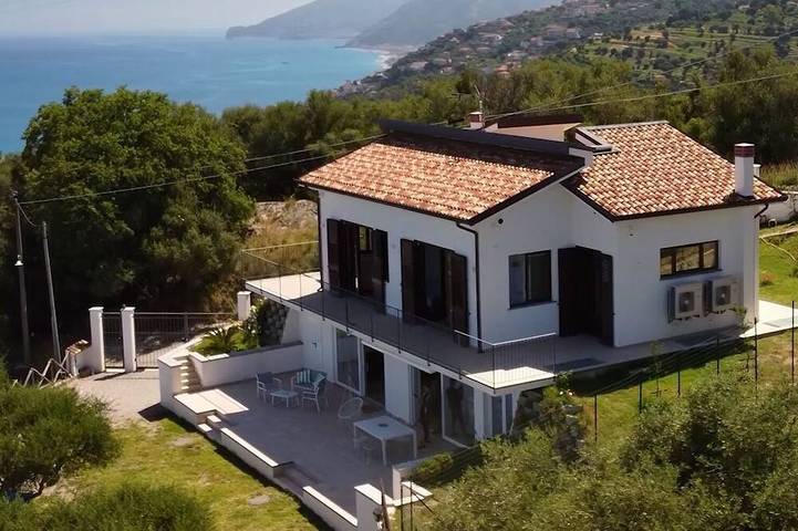Villa per 8 persone, con giardino - 1