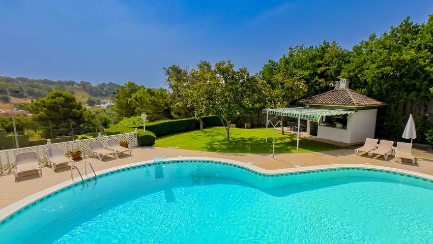 Casa rural para 15 personas, con vistas al mar y terraza además de jardín y vistas al lago en Torremolinos - 3