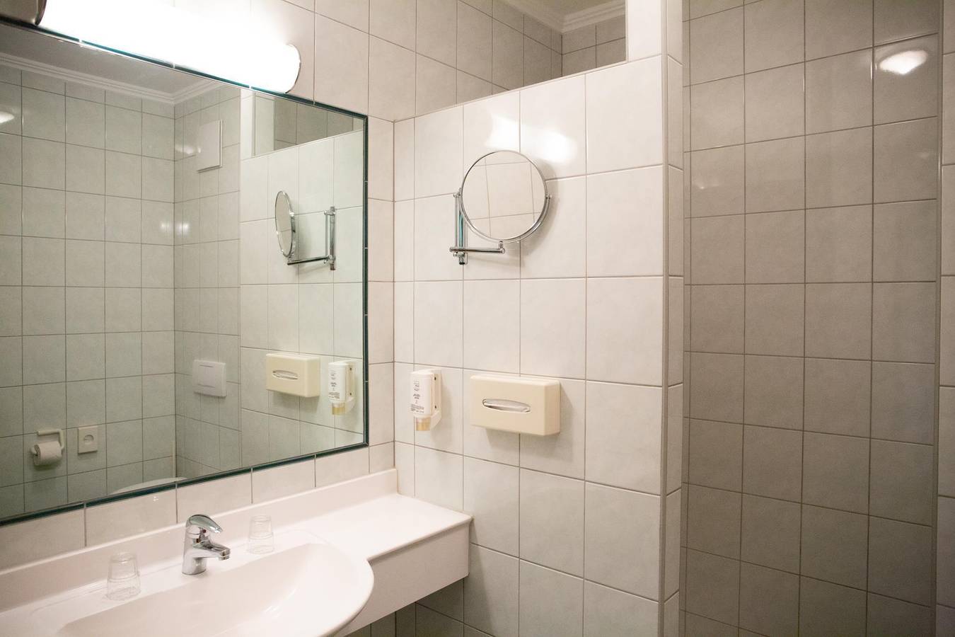 Hotel für 2 Personen mit Pool in Gols, Neusiedlersee-Hügelland