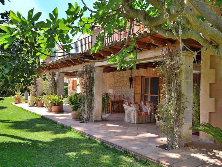 Villa Familiar con Piscina Privada en Binissalem in Binisalem, Interior de Mallorca