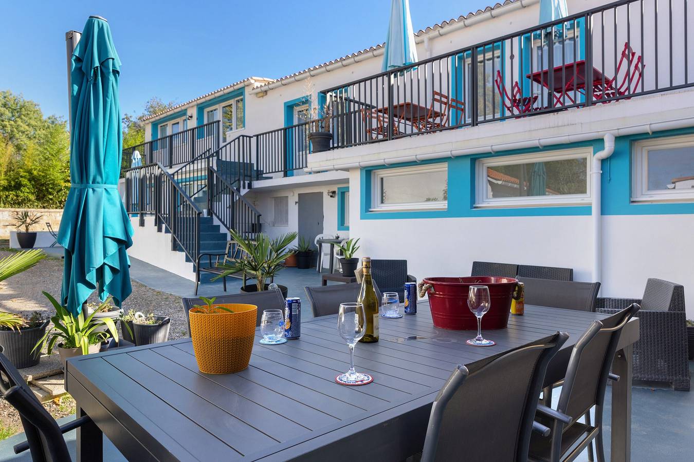 Bed and Breakfast 'Chambre 3' with Shared Terrace, Wi-Fi and Air Conditioning in Saint-Gervais (Vendée), Vendée
