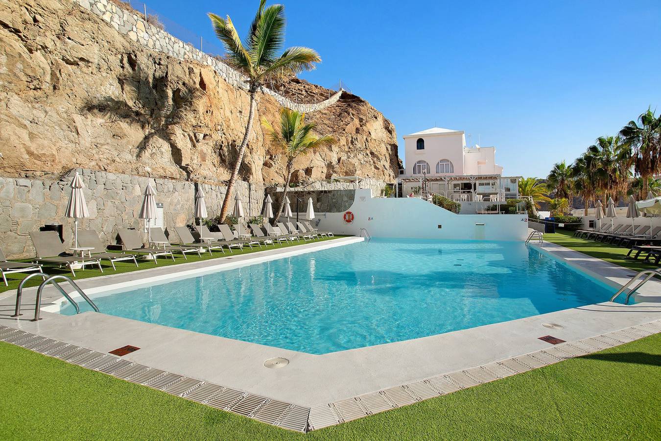 Apartamento entero, Apartamento de vacaciones 'Dreams' con vistas al mar, piscina compartida y Wi-Fi in Puerto Rico (Gran Canaria), Gran Canaria Sur