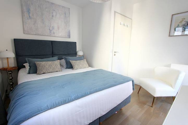 Location de vacances pour 12 personnes, avec terrasse à Chessy - 3