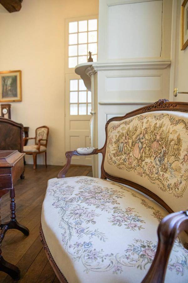 Location de vacances pour 5 personnes, avec jardin et vue à Équilly - 4