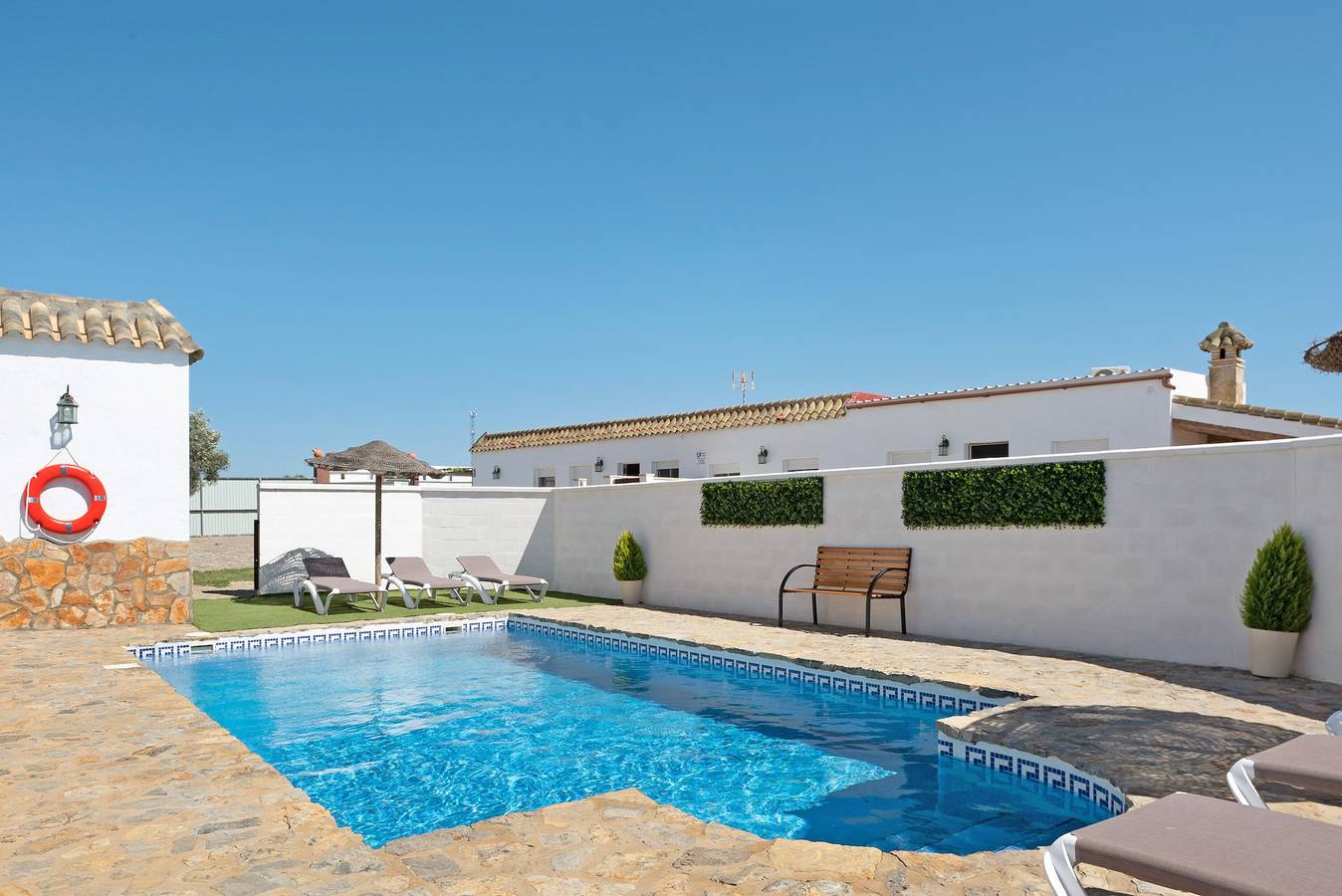 Casa de vacaciones "Casa Luype 1" con 2 terrazas privadas, piscina compartida y Wi-Fi in Conil de la Frontera, Costa de la Luz